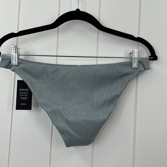 🆕NWT RVCA Salt Wash Mid Rise Medium Coverage Bikini Bottom Size Large - Picture 10 of 10